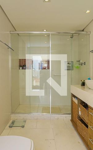 Casa à venda com 230m², 4 quartos e 3 vagasBanheiro do Quarto 3