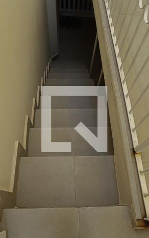 Casa à venda com 230m², 4 quartos e 3 vagasEscada
