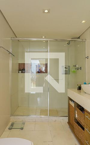 Casa à venda com 230m², 4 quartos e 3 vagasBanheiro do Quarto 3