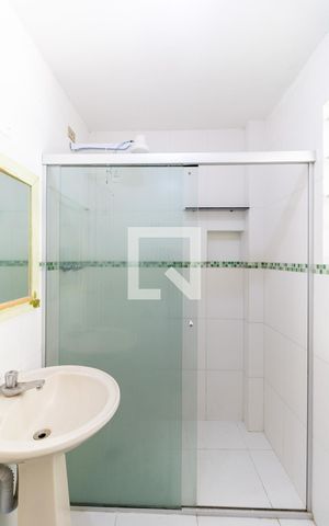 Apartamento para alugar com 89m², 2 quartos e 1 vaga Apartamento para alugar com 89m², 2 quartos e 1 vagaBanheiro