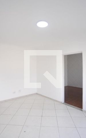 Apartamento para alugar com 45m², 1 quarto e 1 vagaSala