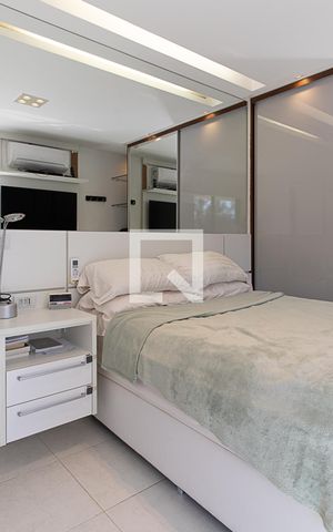 Apartamento à venda com 75m², 2 quartos e 1 vaga Apartamento à venda com 75m², 2 quartos e 1 vagaSuíte