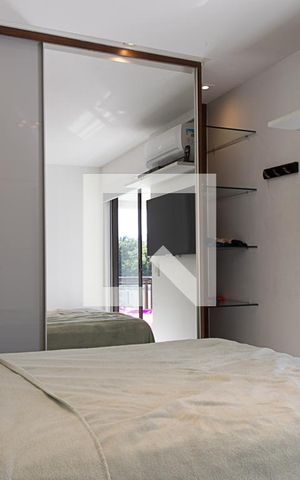 Apartamento à venda com 75m², 2 quartos e 1 vaga Apartamento à venda com 75m², 2 quartos e 1 vagaSuíte