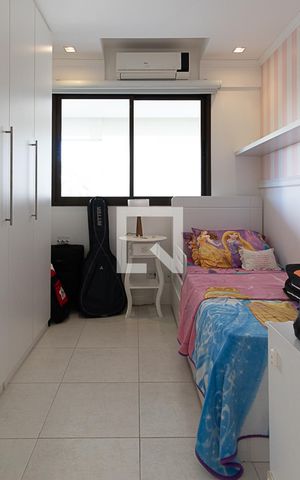 Apartamento à venda com 75m², 2 quartos e 1 vaga Apartamento à venda com 75m², 2 quartos e 1 vagaQuarto