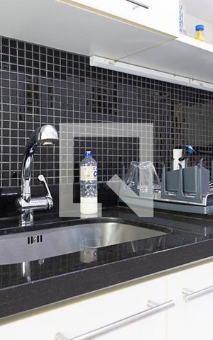 Apartamento à venda com 75m², 2 quartos e 1 vaga Apartamento à venda com 75m², 2 quartos e 1 vagaCozinha