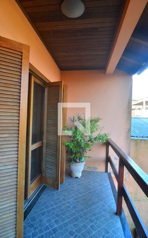 Casa para alugar com 400m², 3 quartos e 7 vagasSacada