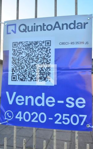 Casa para alugar com 400m², 3 quartos e 7 vagasInstalação da plaquinha