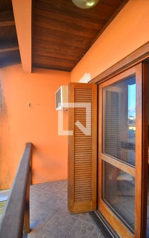 Casa para alugar com 400m², 3 quartos e 7 vagasSacada Suíte