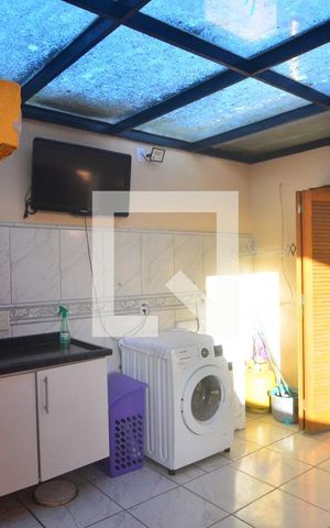 Casa para alugar com 400m², 3 quartos e 7 vagasÁrea de Serviço