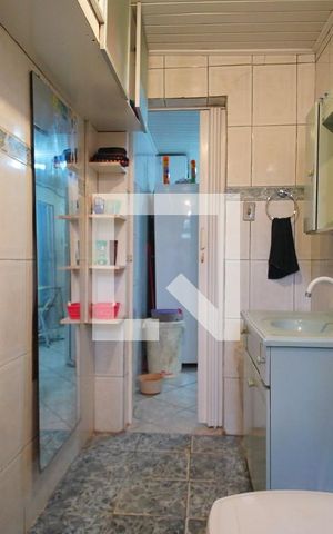 Casa à venda com 224m², 3 quartos e 3 vagasBanheiro 