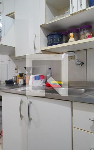 Casa à venda com 224m², 3 quartos e 3 vagasCozinha 