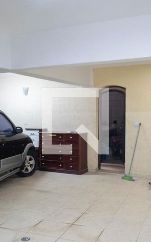 Casa para alugar com 239m², 3 quartos e 5 vagasGaragem