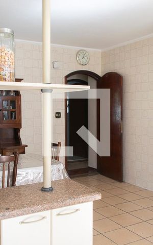Casa para alugar com 239m², 3 quartos e 5 vagasCozinha