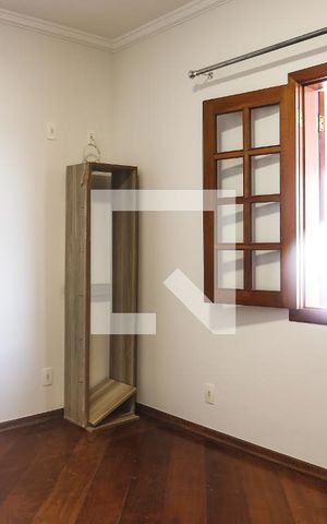 Casa à venda com 209m², 3 quartos e 3 vagasQuarto 3