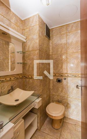Apartamento à venda com 133m², 3 quartos e 2 vagas Apartamento à venda com 133m², 3 quartos e 2 vagasLavabo