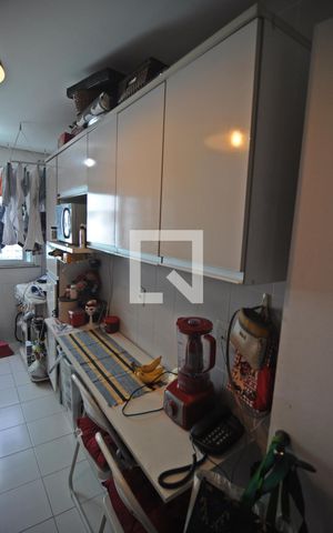 Apartamento à venda com 78m², 2 quartos e 1 vagaCozinha - Armários