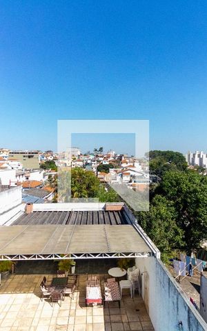 Casa à venda com 460m², 4 quartos e 5 vagas Casa à venda com 460m², 4 quartos e 5 vagasVista da Suíte 1