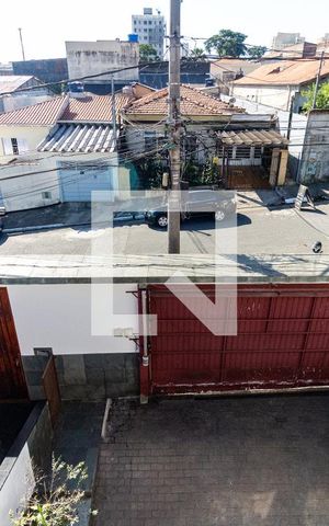 Casa à venda com 460m², 4 quartos e 5 vagas Casa à venda com 460m², 4 quartos e 5 vagasVista da Suíte 4