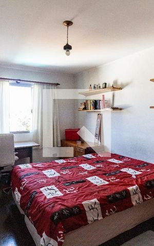 Casa à venda com 460m², 4 quartos e 5 vagas Casa à venda com 460m², 4 quartos e 5 vagasSuíte 1