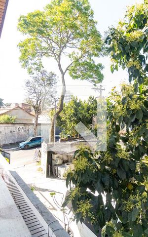 Casa à venda com 460m², 4 quartos e 5 vagas Casa à venda com 460m², 4 quartos e 5 vagasVista da Suíte 3