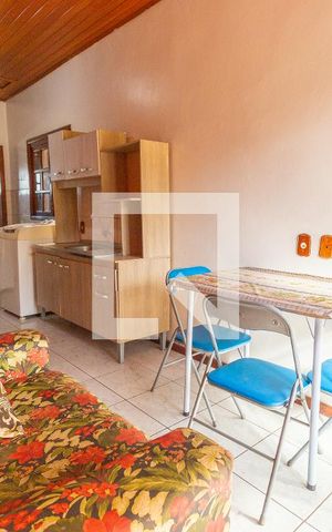 Apartamento para alugar com 50m², 2 quartos e sem vaga Apartamento para alugar com 50m², 2 quartos e sem vagaSala/Cozinha