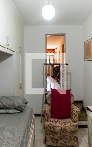 Casa à venda com 160m², 2 quartos e 1 vagaQuarto - 2º andar
