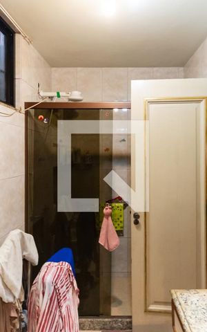 Casa à venda com 160m², 2 quartos e 1 vagaBanheiro Suíte 1 - 2º andar
