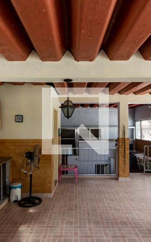 Casa à venda com 160m², 2 quartos e 1 vagaTerraço
