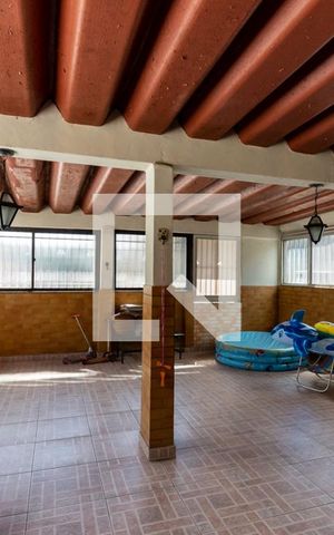 Casa à venda com 160m², 2 quartos e 1 vagaTerraço