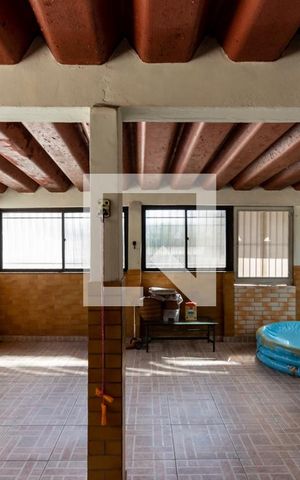 Casa à venda com 160m², 2 quartos e 1 vagaTerraço