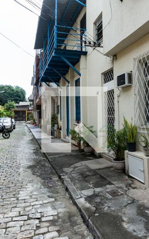 Casa à venda com 160m², 2 quartos e 1 vagaVila