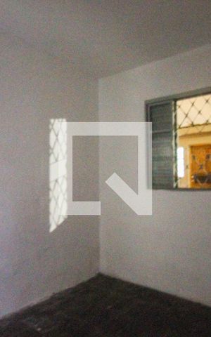 Casa de condomínio para alugar com 36m², 1 quarto e 1 vaga Casa de condomínio para alugar com 36m², 1 quarto e 1 vagaQuarto