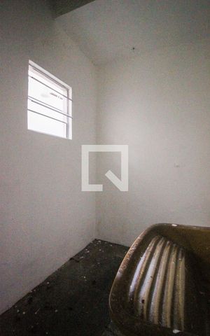 Casa de condomínio para alugar com 36m², 1 quarto e 1 vaga Casa de condomínio para alugar com 36m², 1 quarto e 1 vagaÁrea de Serviço