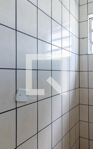 Casa para alugar com 80m², 2 quartos e 1 vagaÁrea de Serviço