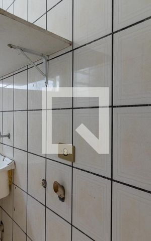 Casa para alugar com 80m², 2 quartos e 1 vagaÁrea de Serviço