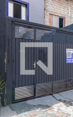 Casa para alugar com 80m², 2 quartos e 1 vagaFachada