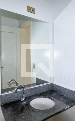 Casa para alugar com 80m², 2 quartos e 1 vagaBanheiro