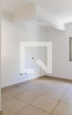 Casa para alugar com 80m², 2 quartos e 1 vagaQuarto 1