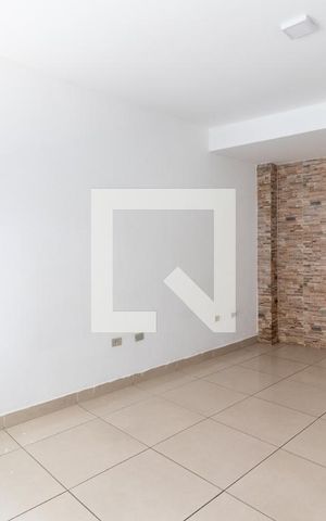 Casa para alugar com 80m², 2 quartos e 1 vagaSala