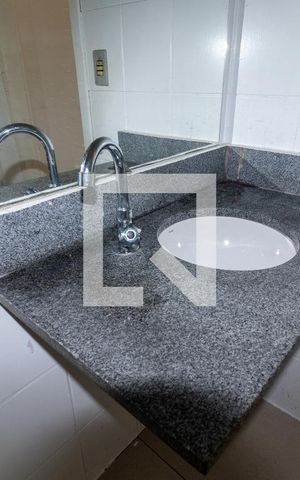 Casa para alugar com 80m², 2 quartos e 1 vagaBanheiro