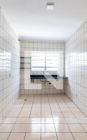 Casa para alugar com 80m², 2 quartos e 1 vagaCozinha