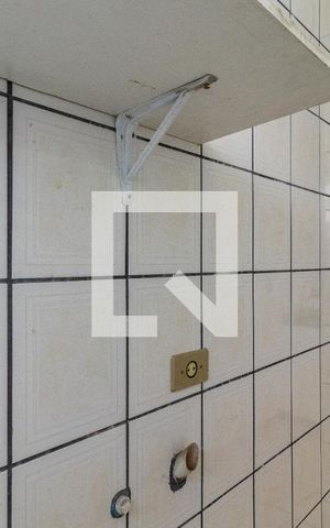 Casa para alugar com 80m², 2 quartos e 1 vagaÁrea de Serviço