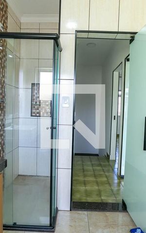 Casa à venda com 114m², 2 quartos e 1 vaga Casa à venda com 114m², 2 quartos e 1 vagaBanheiro