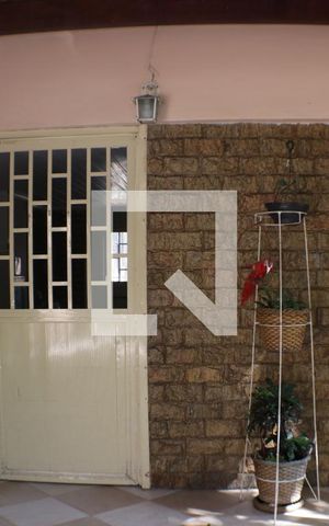 Apartamento para alugar com 40m², 1 quarto e 1 vagaFachada e portaria