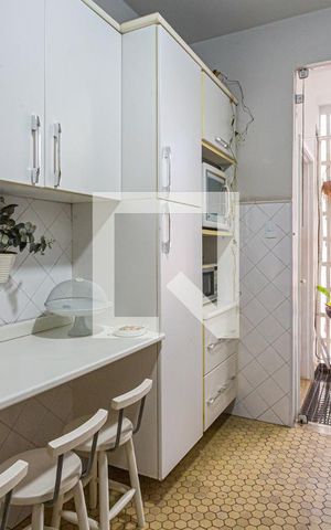 Apartamento à venda com 110m², 2 quartos e 1 vaga Apartamento à venda com 110m², 2 quartos e 1 vagaCozinha