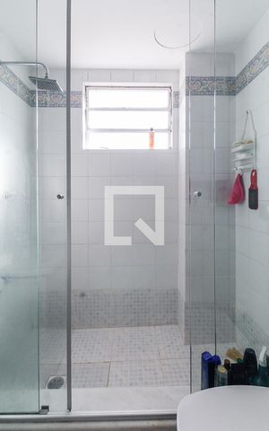 Apartamento à venda com 79m², 2 quartos e 1 vagaBanheiro