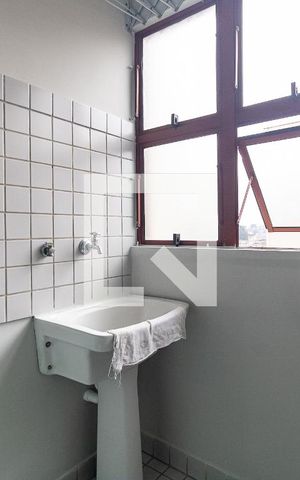 Apartamento à venda com 56m², 2 quartos e 1 vaga Apartamento à venda com 56m², 2 quartos e 1 vagaLavanderia