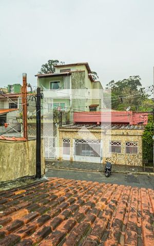 Casa à venda com 194m², 3 quartos e 2 vagas Casa à venda com 194m², 3 quartos e 2 vagasVista da Varanda do Quarto 3