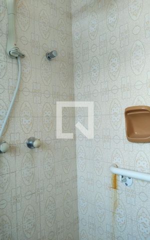 Casa à venda com 300m², 5 quartos e 6 vagas