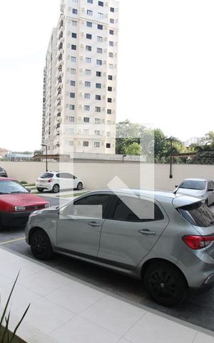 Apartamento à venda com 48m², 2 quartos e sem vagaVista